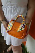 Load image into Gallery viewer, Tennessee VOLS Twilly Scarf