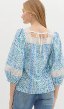 Load image into Gallery viewer, Light Blue Paisley Print Top